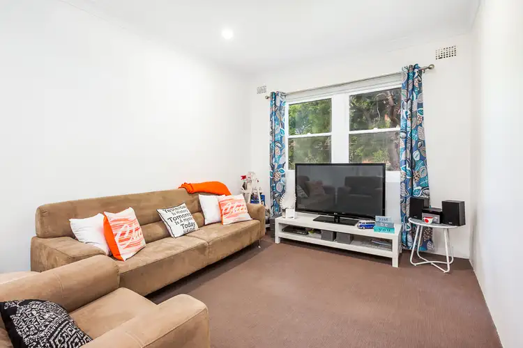 Second view of Homely apartment listing, 6/46 Seaview Street, Cronulla NSW 2230