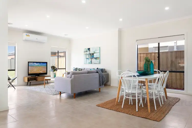 Fourth view of Homely house listing, 19 Fadaro Street, Kalkallo VIC 3064