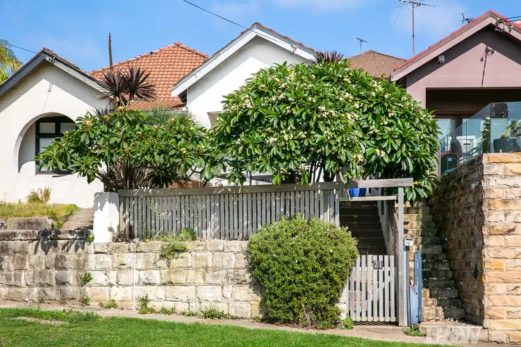 21 Rowland Avenue, Bondi NSW 2026