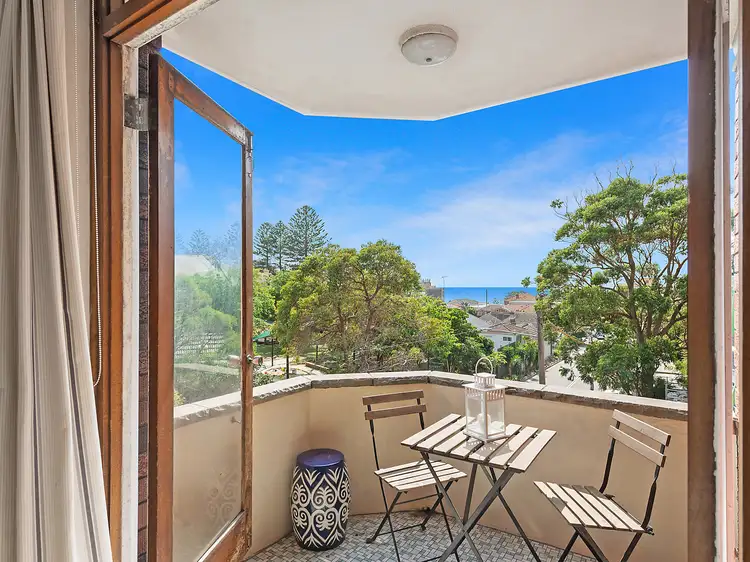 4/135A Brook Street, Coogee NSW 2034