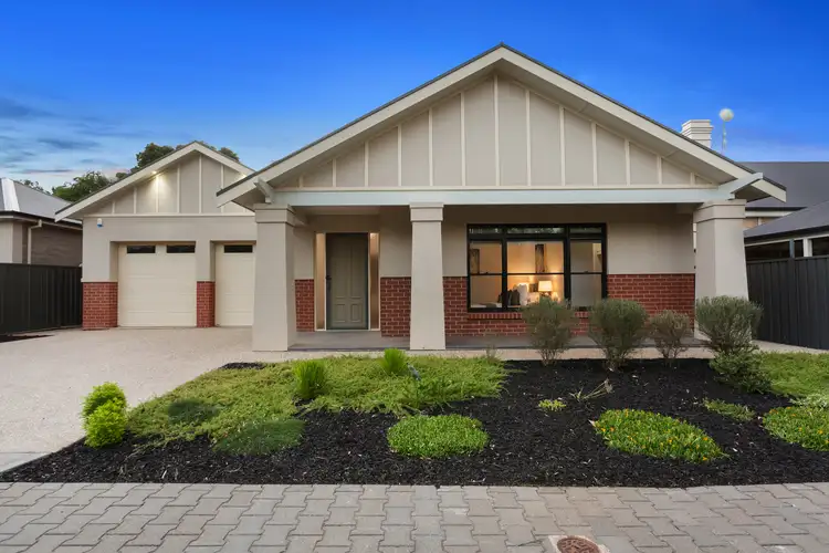 2 Cambridge Terrace, Kingswood SA 5062