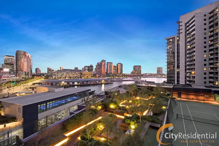 907S/231 Harbour Esplanade, Docklands VIC 3008