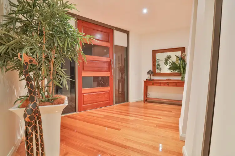 Second view of Homely house listing, 3 Honeysuckle Close, Mildura VIC 3500