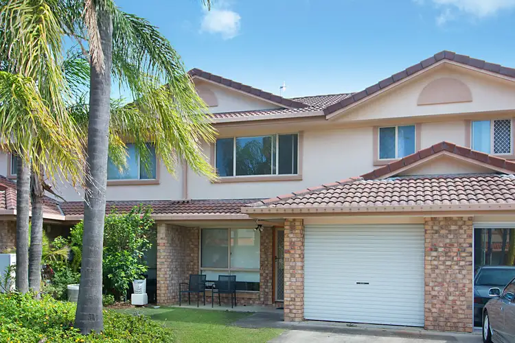37/21 Usher Avenue, Labrador QLD 4215