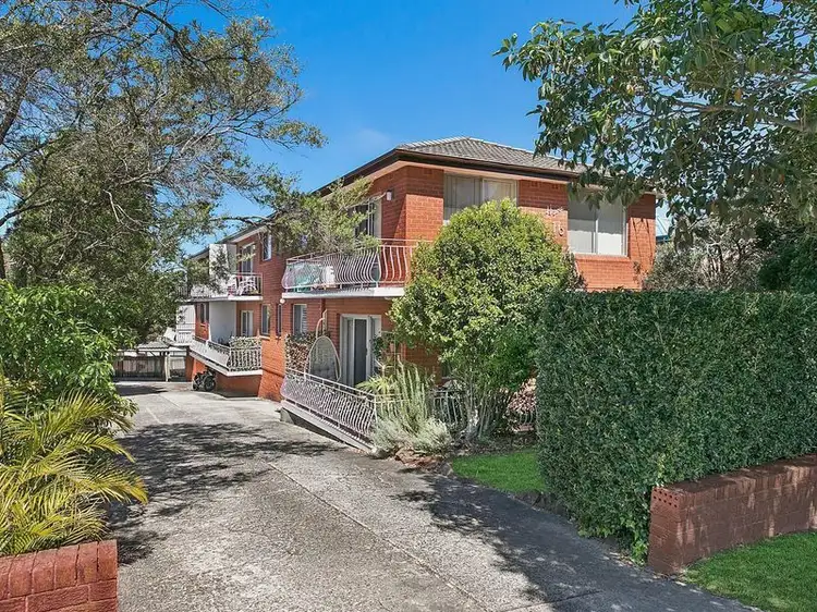 Sixth view of Homely apartment listing, 2/16 Wyadra Avenue, Freshwater NSW 2096