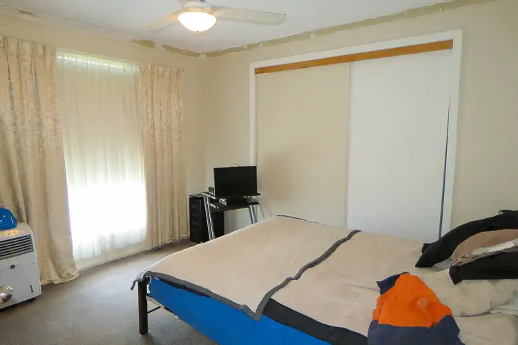 Seventh view of Homely house listing, 4 Hyland Street, Traralgon VIC 3844