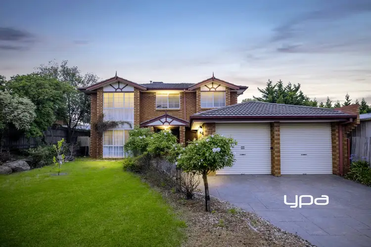 2 Windarra Court, Sunbury VIC 3429
