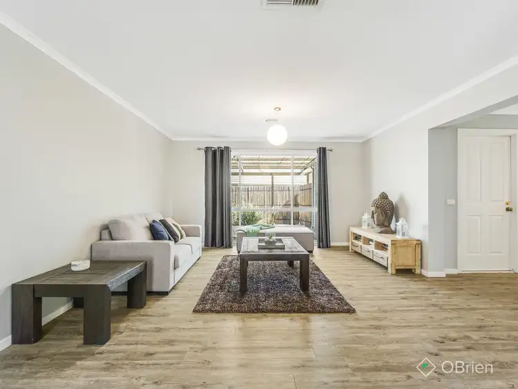 Fifth view of Homely house listing, 8 Jaque Court, Kurunjang VIC 3337
