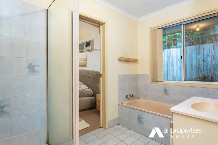 Seventh view of Homely house listing, 3 Lucida Court, Regents Park QLD 4118