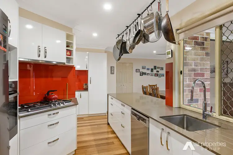 92 Lamberth Road, Regents Park QLD 4118