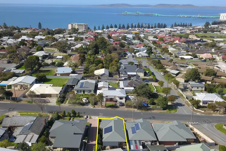 3/11 Stuart Terrace, Port Lincoln SA 5606