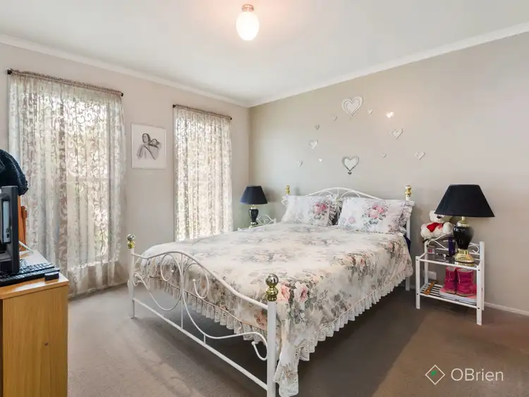 Sixth view of Homely house listing, 12 Birdrock Court, Carrum Downs VIC 3201