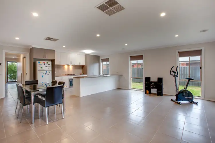 Sixth view of Homely house listing, 10 Rooney Avenue, Killara VIC 3691