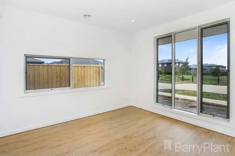 Second view of Homely house listing, 5 Tarata Place, Greenvale VIC 3059