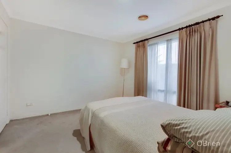 Fifth view of Homely house listing, 8 Banksia Court, Chelsea VIC 3196