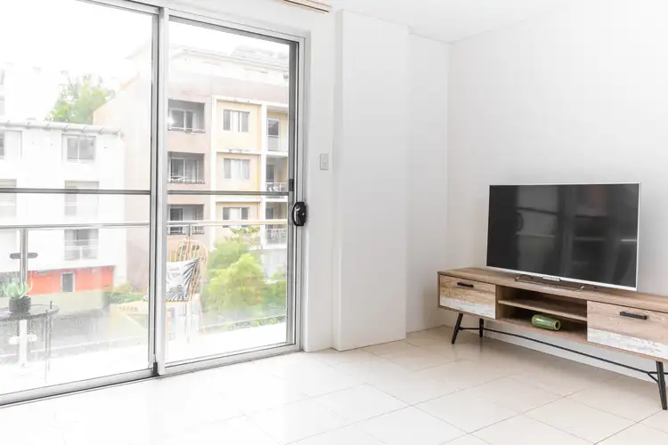 Fourth view of Homely apartment listing, 6/6 Hilts Road, Strathfield NSW 2135