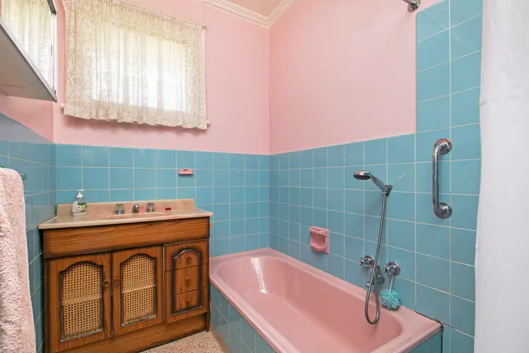 Sixth view of Homely house listing, 11 Pamela Avenue, Campbelltown SA 5074
