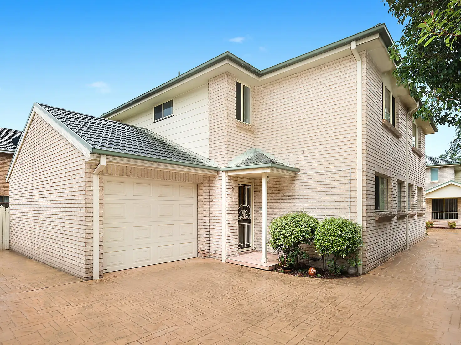 Main view of Homely townhouse listing, 2/13 Gilmore Street, West Wollongong NSW 2500