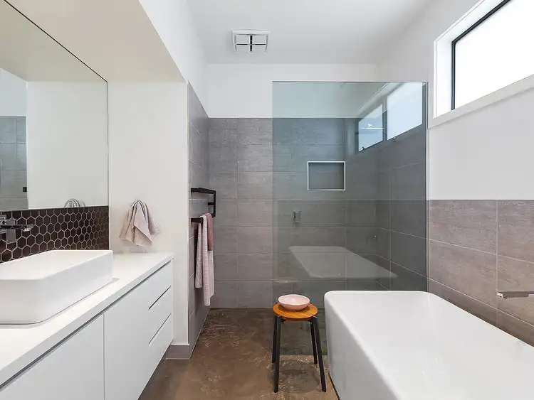 Sixth view of Homely house listing, 80 Stoneleigh Crescent, Highton VIC 3216