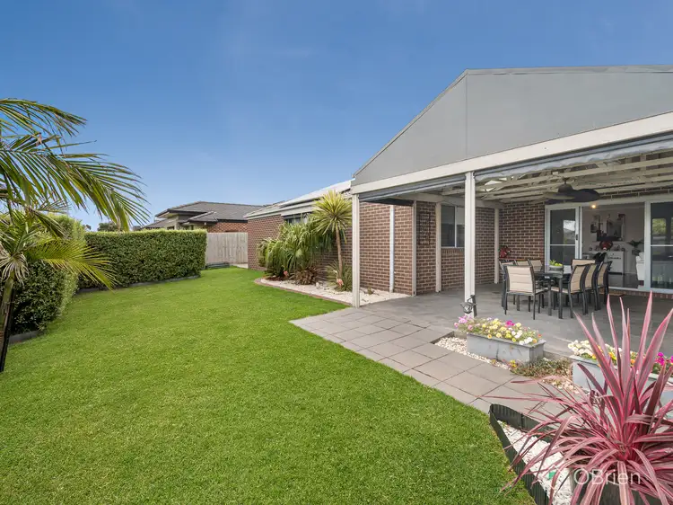 Second view of Homely house listing, 8 Garnet Close, Skye VIC 3977