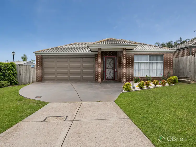 Fifth view of Homely house listing, 8 Garnet Close, Skye VIC 3977