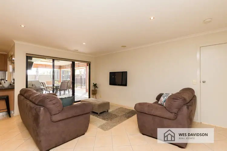 Fourth view of Homely house listing, 3 Mayfield Court, Horsham VIC 3400