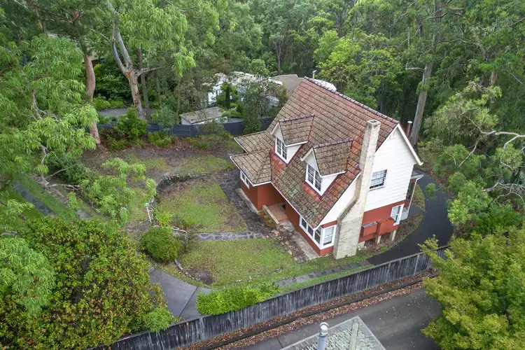 15 Manor Road, Hornsby NSW 2077