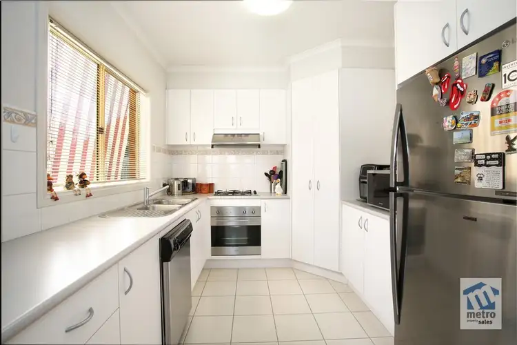 Second view of Homely house listing, 2 Parry Court, Carrum Downs VIC 3201