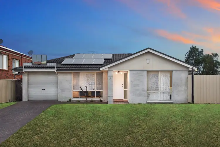33 Matlock Place, Glenwood NSW 2768