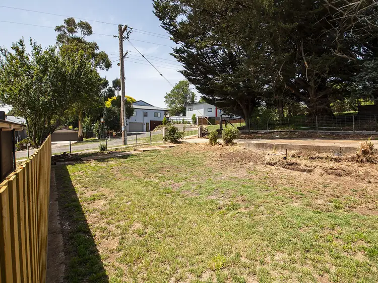 27 Duncan Street, Ballan VIC 3342