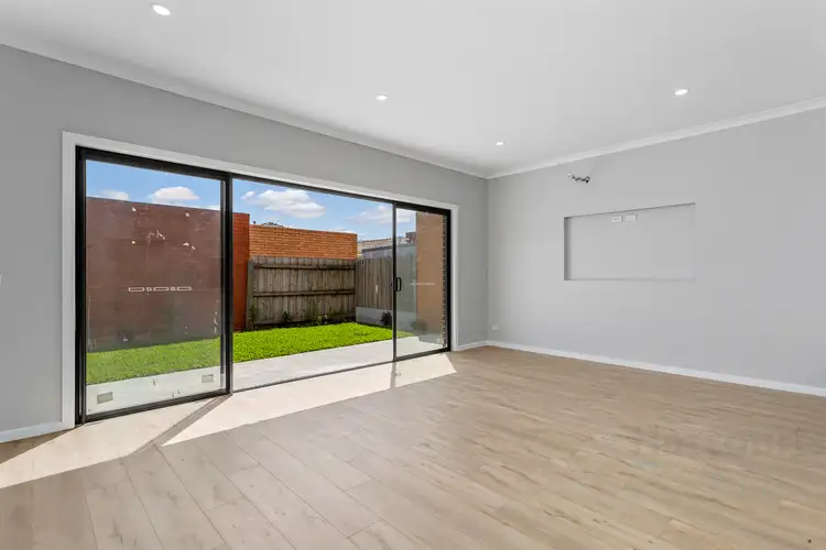 Sixth view of Homely townhouse listing, 38a Nancye Drive, Lalor VIC 3075