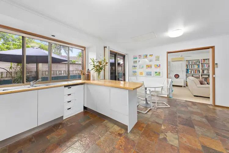 33 Leslie Drive, Noosa Heads QLD 4567
