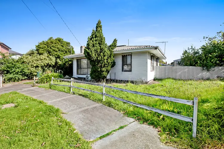 7 Daisy Court, Braybrook VIC 3019