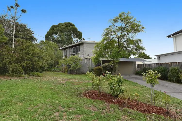 Sixth view of Homely house listing, 5 Merton Close, Mount Waverley VIC 3149