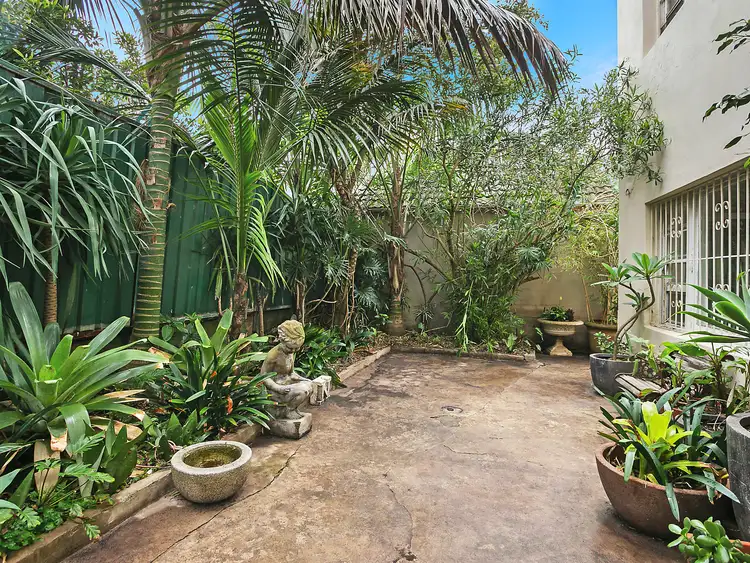 Fifth view of Homely apartment listing, 1/10 Kenneth Street, Tamarama NSW 2026