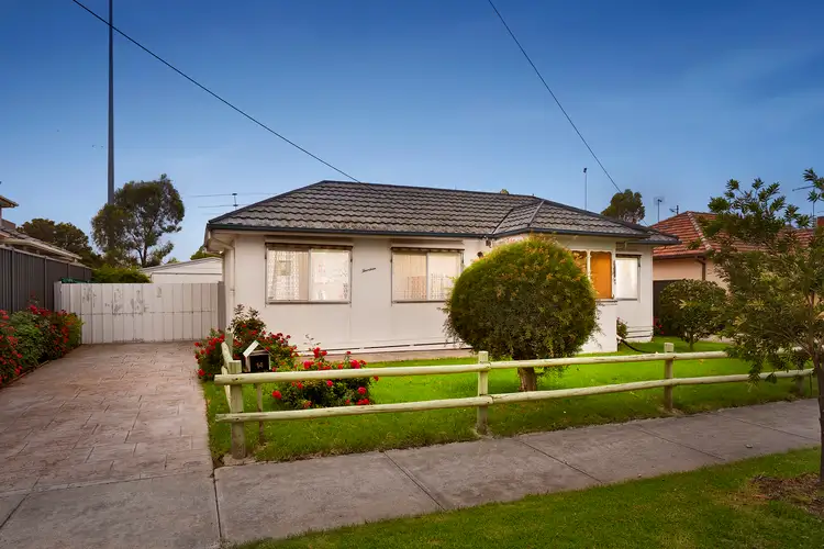 14 Valerie Street, Pascoe Vale VIC 3044
