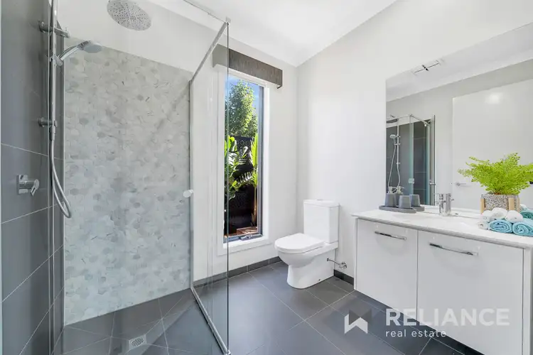 Fifth view of Homely house listing, 4 Isdell Street, Tarneit VIC 3029