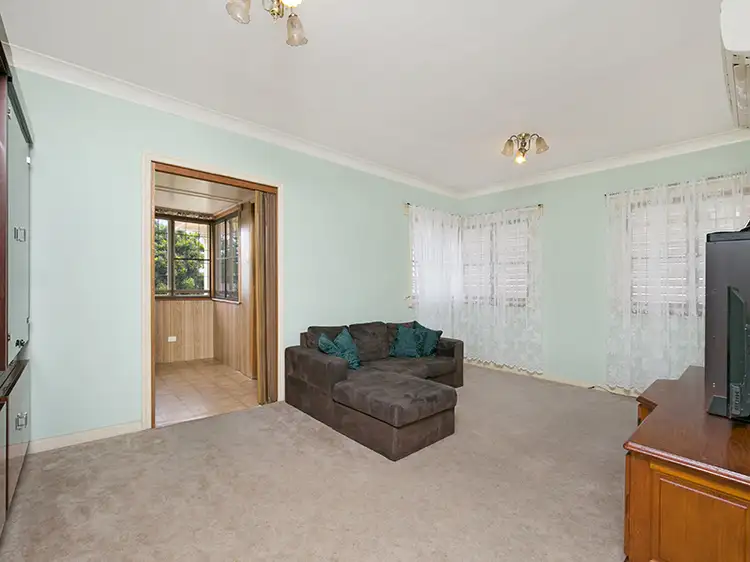 Second view of Homely house listing, 31 Chalfont Street, Salisbury QLD 4107