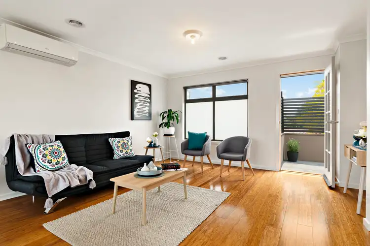 Fourth view of Homely townhouse listing, 2/34 Macartney Street, Reservoir VIC 3073
