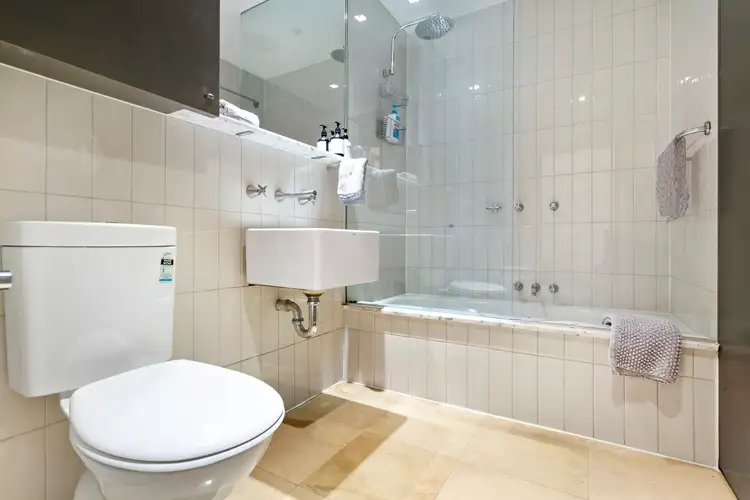 Fifth view of Homely apartment listing, 8/117 Hardware Street, Melbourne VIC 3000