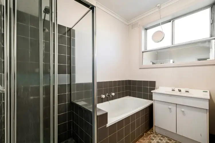 Fourth view of Homely apartment listing, 8/17 Muir Street, Hawthorn VIC 3122