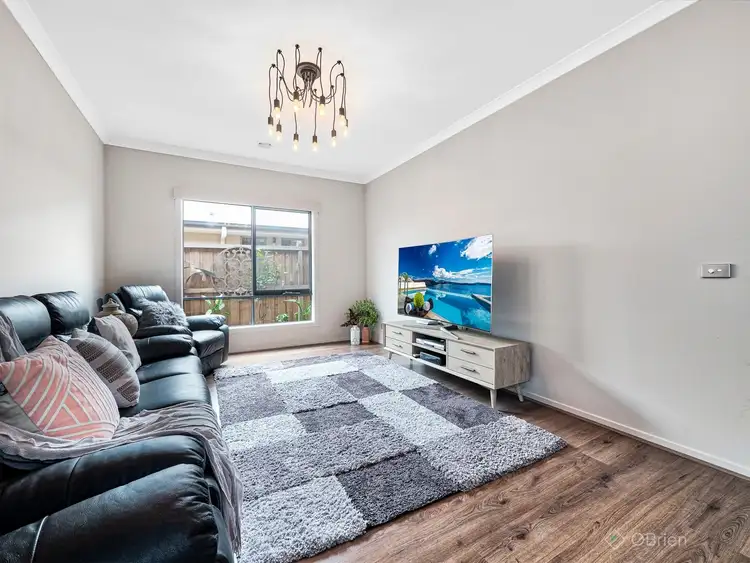 Fourth view of Homely house listing, 7 Cartwright Grove, Cranbourne East VIC 3977