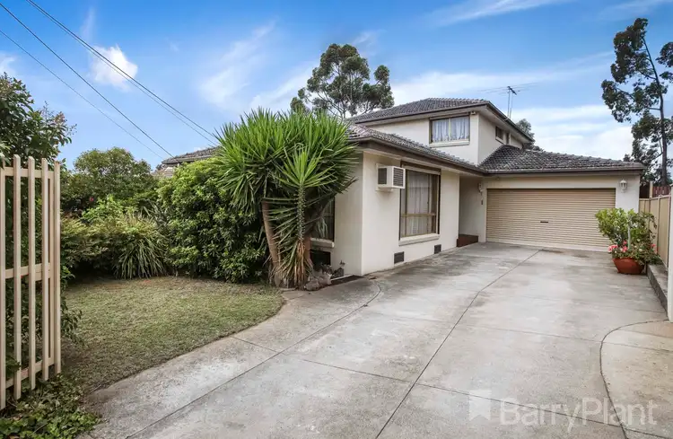 Second view of Homely house listing, 6 Beecroft Drive, Westmeadows VIC 3049