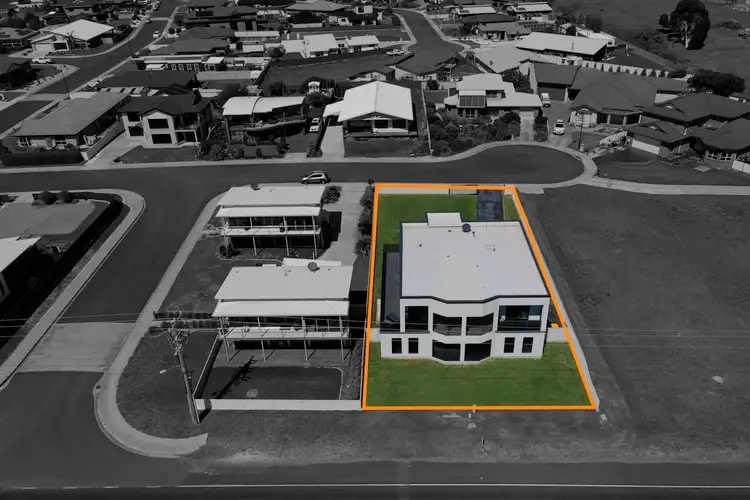 Second view of Homely house listing, 4 Oceanside Boulevard, Sulphur Creek TAS 7316