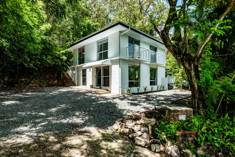 18 Petrie Creek Road, Nambour QLD 4560