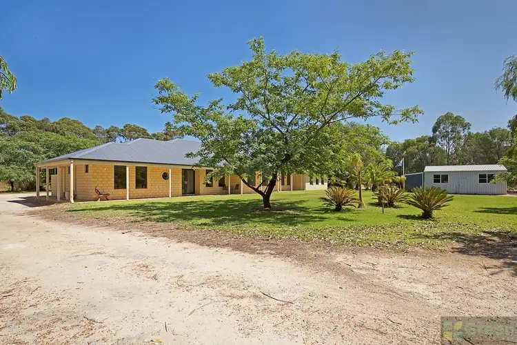 18 Eaglehawk Drive, Ravenswood WA 6208