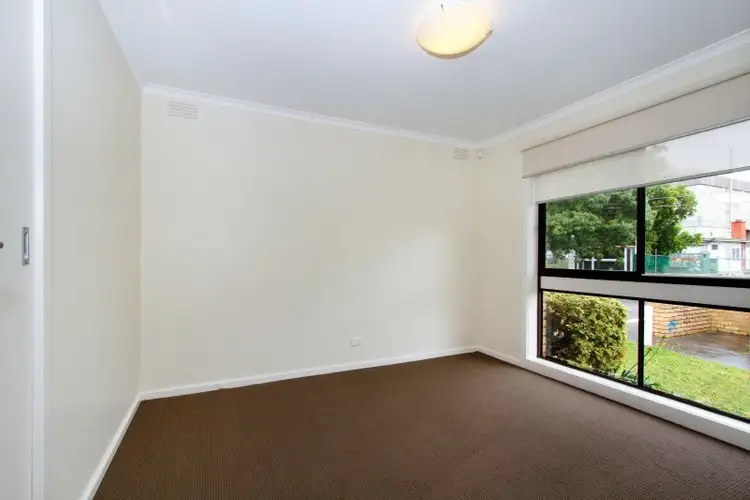 Sixth view of Homely unit listing, 2/2 Leamington Street, Reservoir VIC 3073