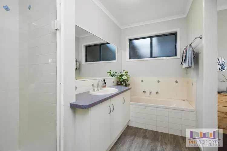 Sixth view of Homely house listing, 3 Jakem Court, Eaglehawk VIC 3556
