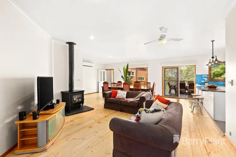 Third view of Homely house listing, 2/185 Mountain View Road, Greensborough VIC 3088