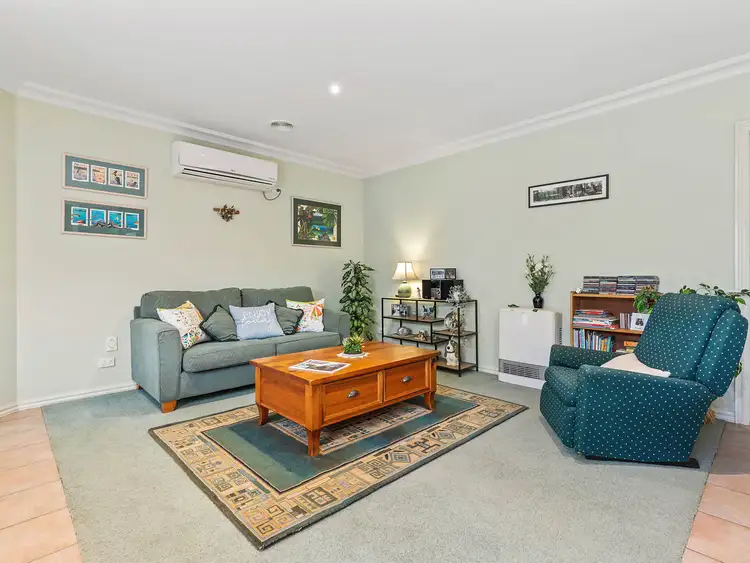 Sixth view of Homely house listing, 8 Belltower Avenue, Alfredton VIC 3350